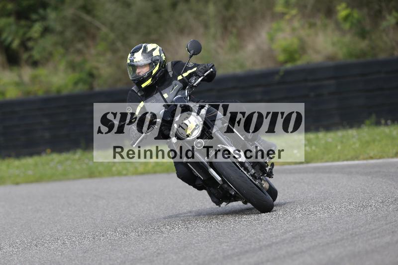 /53 16.09.2025 Track Day Domi Aegerter ADR/Gruppe gelb/117